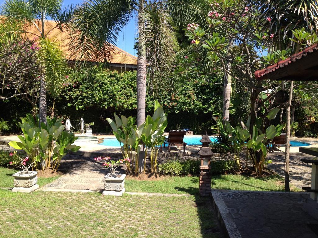 Astina Hotel Lovina  Exterior photo