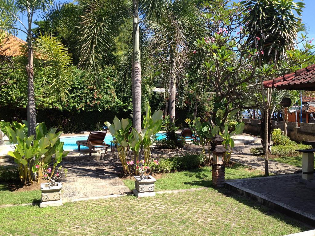 Astina Hotel Lovina  Exterior photo