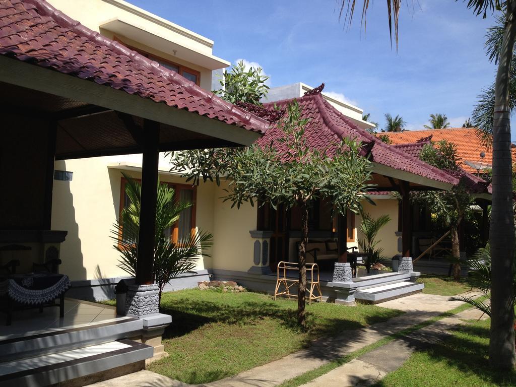Astina Hotel Lovina  Exterior photo